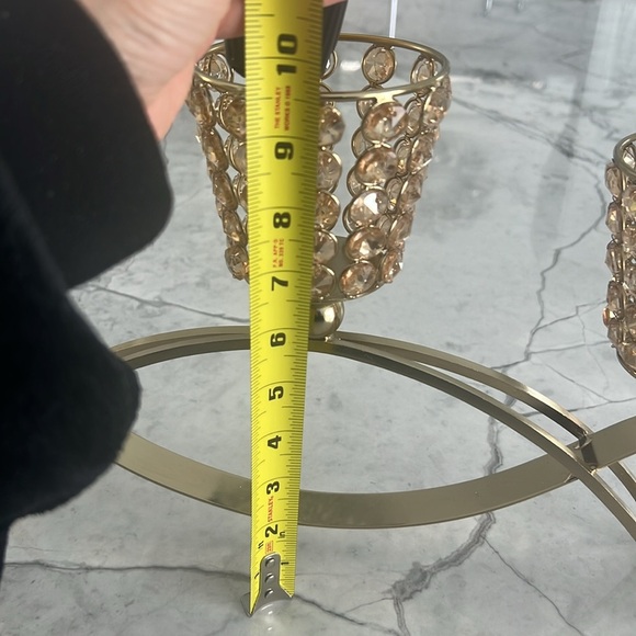 Elegant gold metal like candle holder with beautiful shiny crystal like gems - Picture 6 of 8